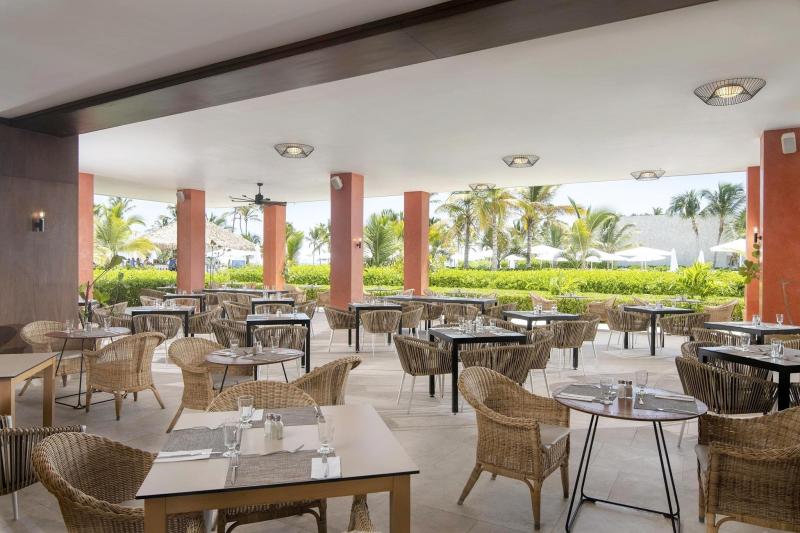 Serenade Punta Cana Beach & Spa Resort Dominika
