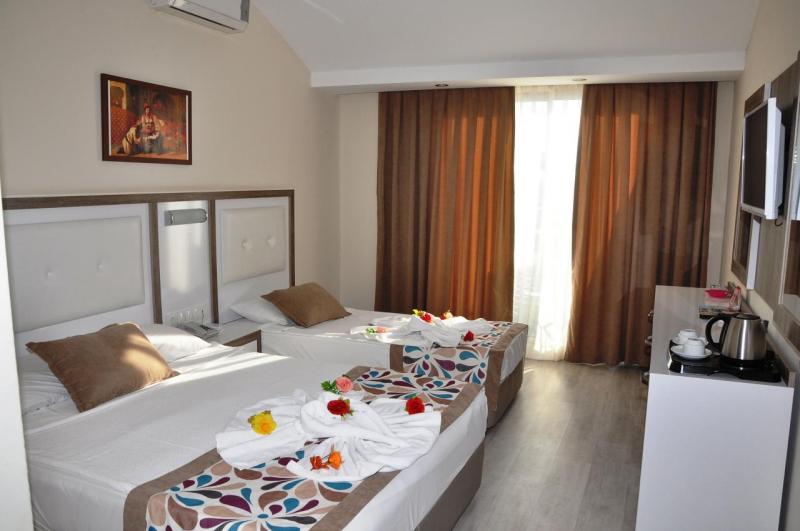 Alanya utazás Acar Hotel