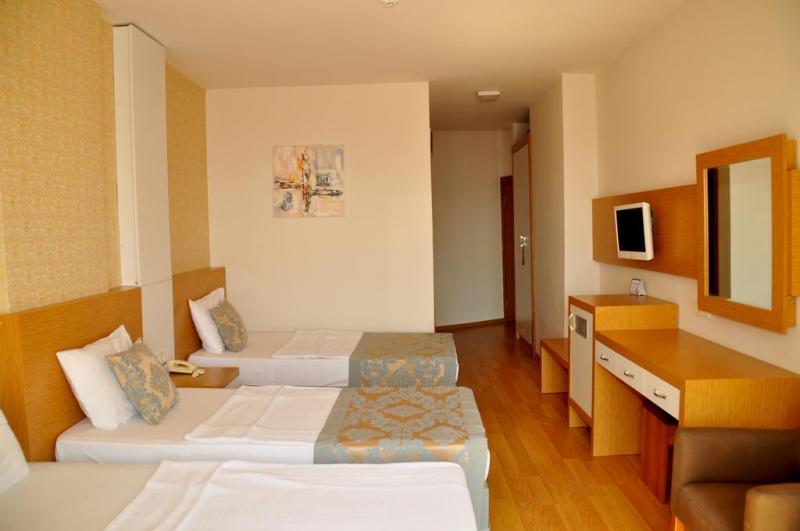 Alanya utazás Blue Fish Hotel