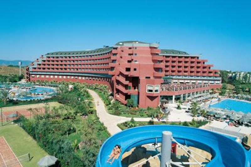 Alanya utazás Delphin Deluxe Resort