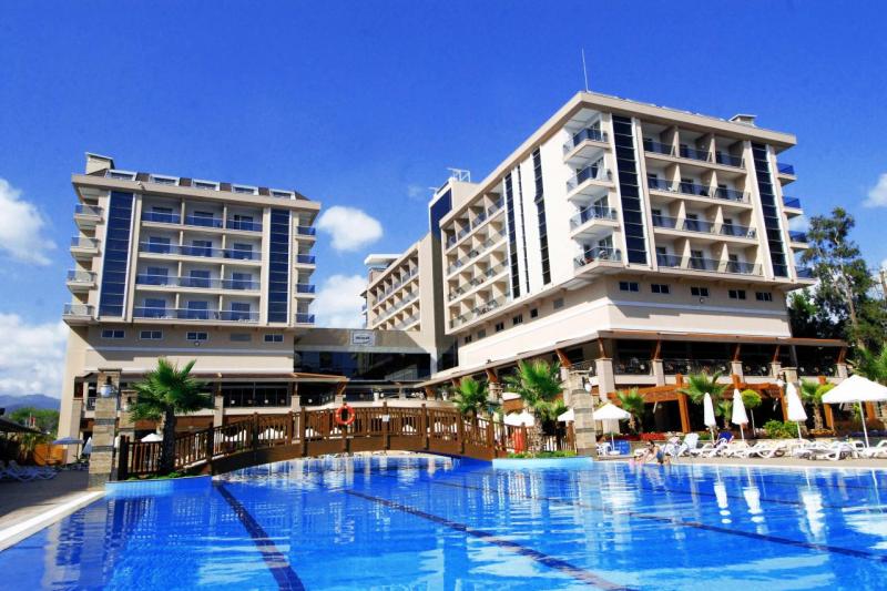 Alanya utazás Dizalya Palm Garden Hotel