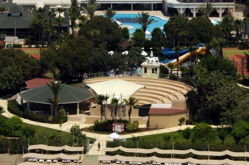 Alanya utazás Insula Resort Hotel