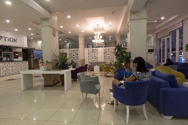 Alanya utazás Maya World Beach