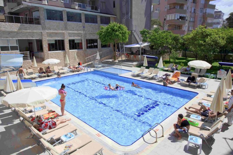 Alanya utazás Monart City