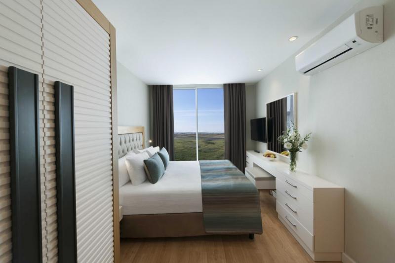 Antalya utazás Aska Lara Resort Spa