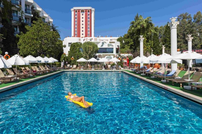 Antalya utazás Club Hotel Sera