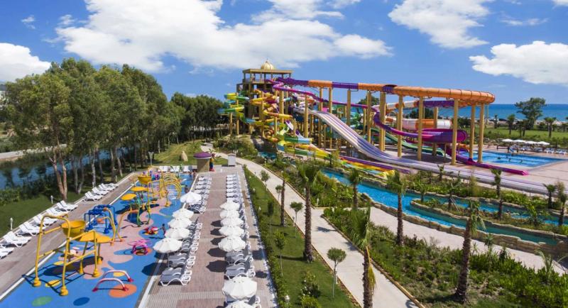 Antalya utazás Delphin Be Grand Resort