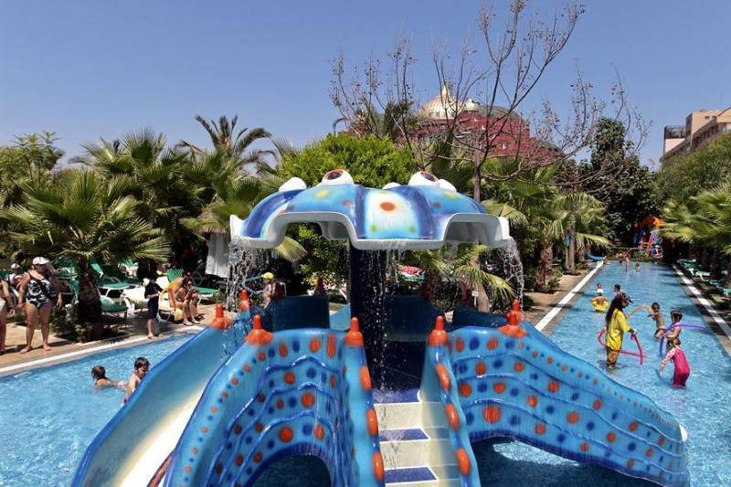 Antalya utazás Delphin Palace