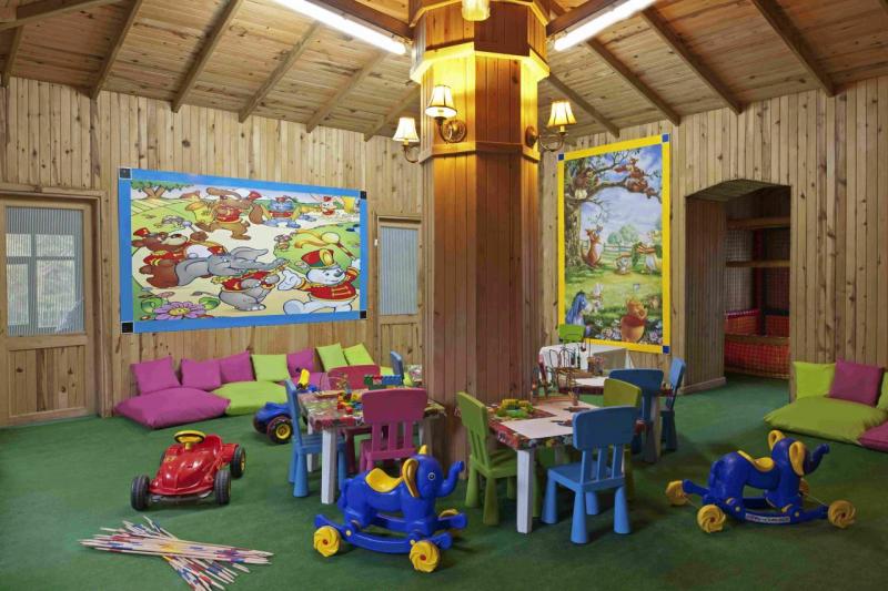 Antalya utazás Delphin Palace