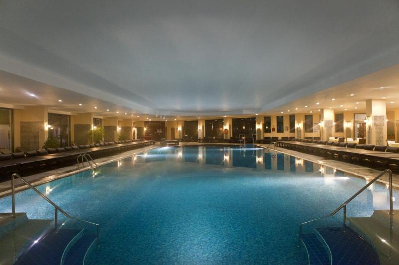 Antalya utazás Delphin Palace