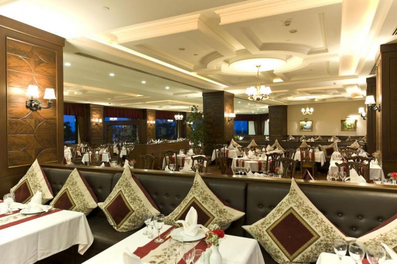 Antalya utazás Delphin Palace