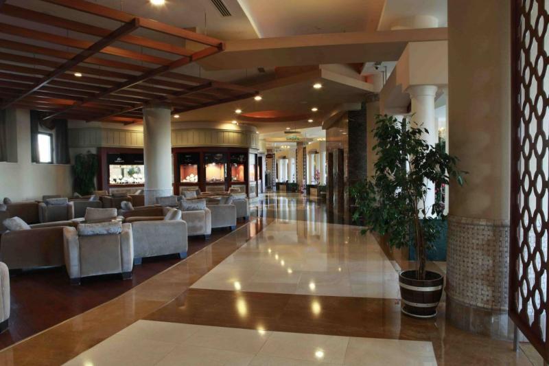 Antalya utazás Fame Residence Lara Spa