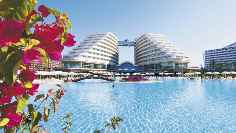 Antalya utazás Miracle Resort