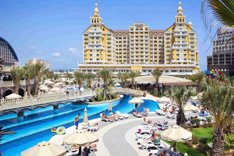 Antalya utazás Royal Holiday Palace