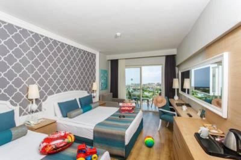 Antalya utazás Sherwood Exclusive Lara (ex. Breezes)