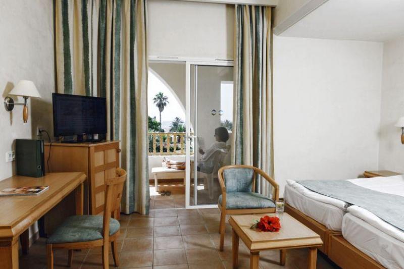 Hammamet utazás Delfino Beach & Resort