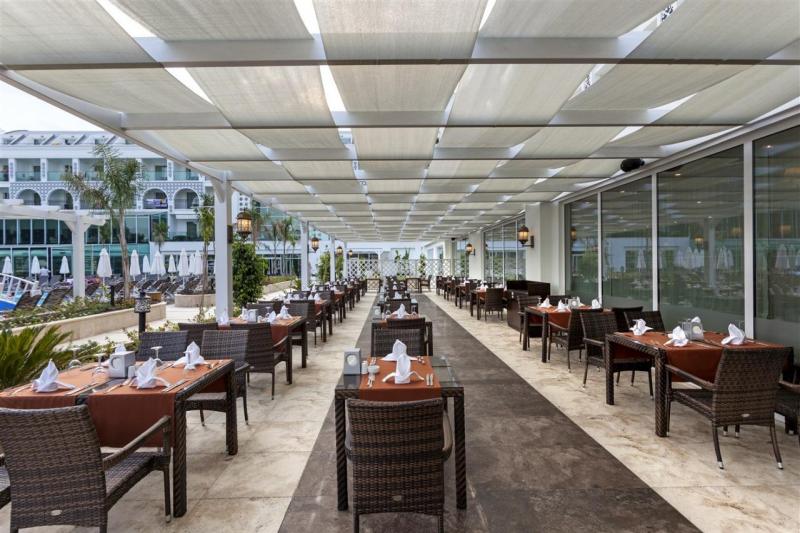 Kemer utazás Karmir Resort Spa Hotel