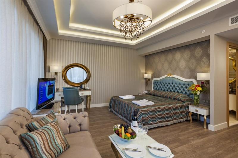 Kemer utazás Karmir Resort Spa Hotel