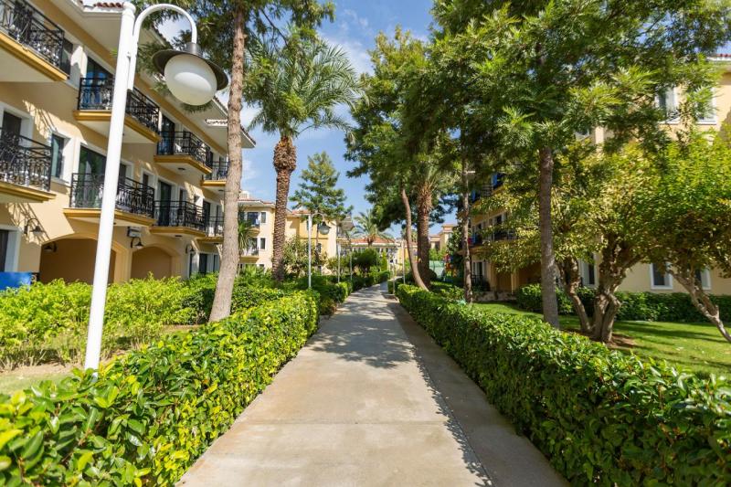 Kemer utazás Club Hotel Phaselis Rose