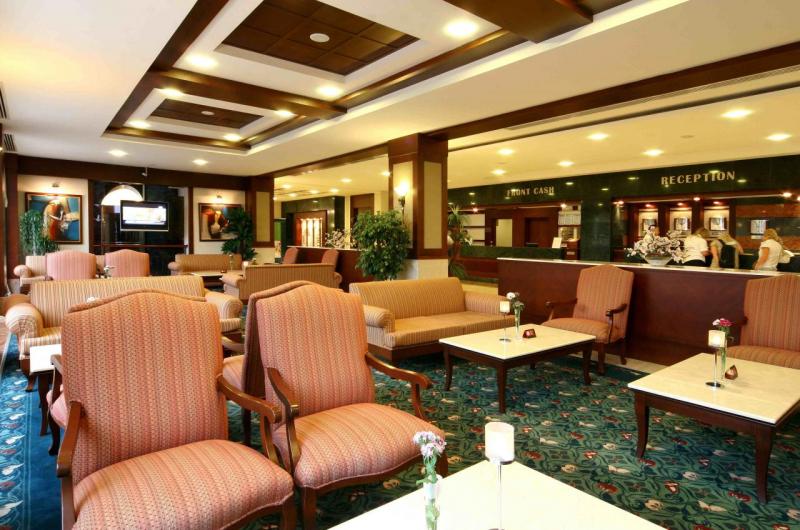 Kemer utazás Fame Residence Kemer Spa