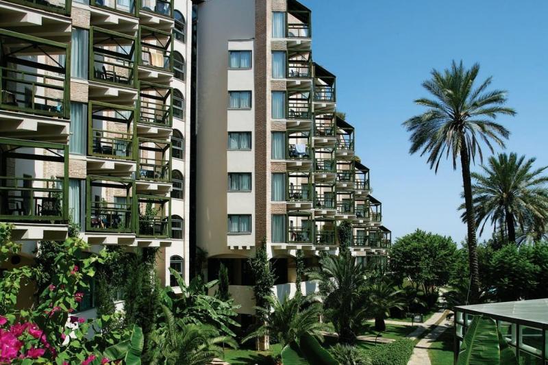 Kemer utazás Limak Limra Resort