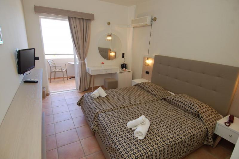 Kréta Gouves utazás Gouves Bay