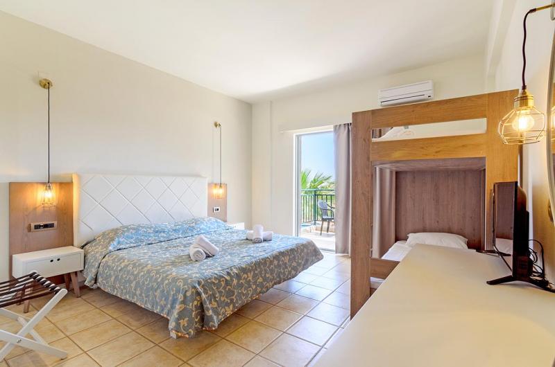 Kréta Gouves utazás Gouves Bay