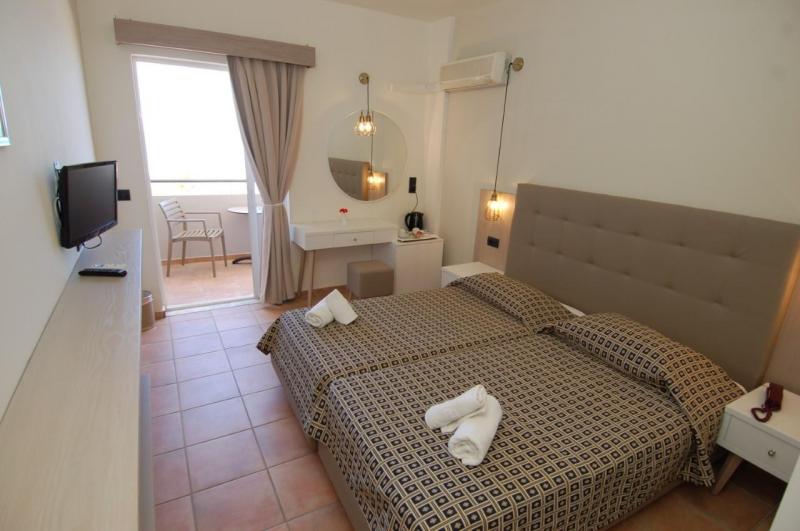 Kréta Gouves utazás Gouves Bay