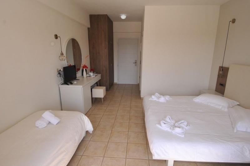 Kréta Gouves utazás Gouves Bay