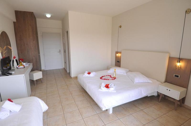 Kréta Gouves utazás Gouves Bay