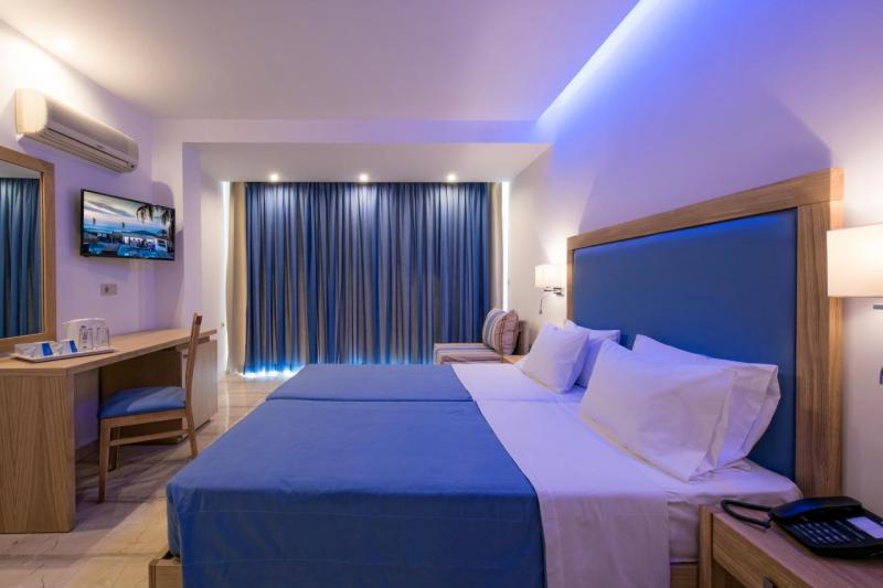 Kréta Malia utazás Aeolos Beach Resort