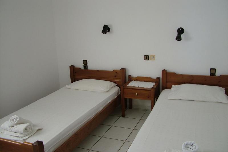 Kréta Stalis utazás Litsa Efi Apart.