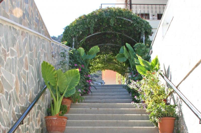 Kréta Stalis utazás Litsa Efi Apart.