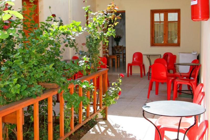 Kréta Stalis utazás Litsa Efi Apart.