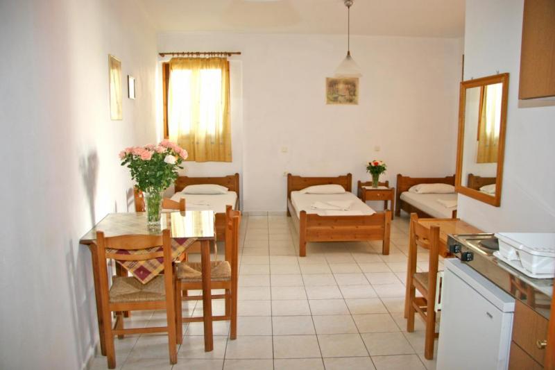 Kréta Stalis utazás Litsa Efi Apart.