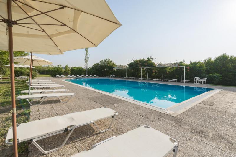 Rodosz Faliraki utazás Hotel Evita Beach