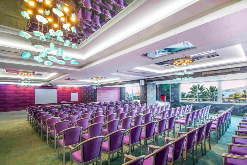 Rodosz Faliraki utazás Pegasos Beach Hotel