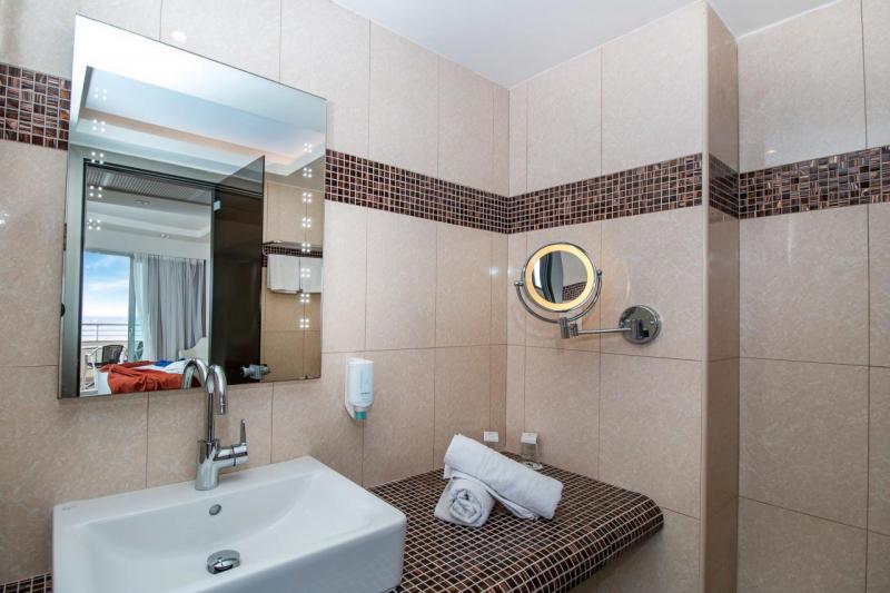 Rodosz Faliraki utazás Pegasos Beach Hotel