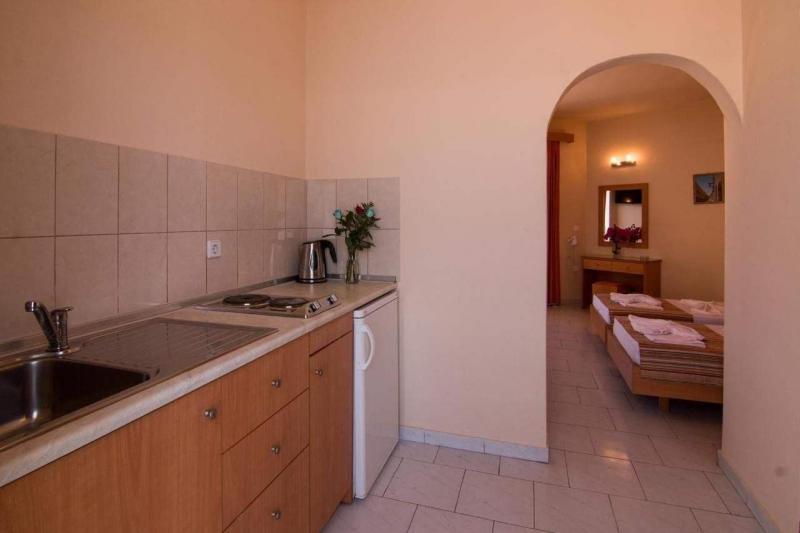 Rodosz Faliraki utazás Villa George Studios