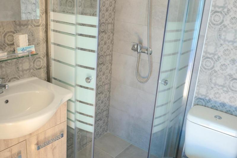 Rodosz Kolymbia utazás Loutanis Hotel