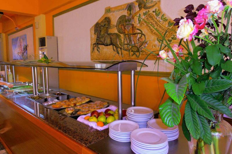 Rodosz Kolymbia utazás Loutanis Hotel