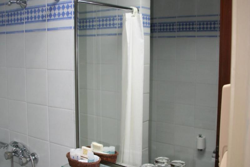 Rodosz Rhodes utazás Athena Hotel