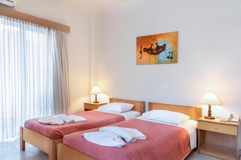 Rodosz Rhodes utazás International Hotel