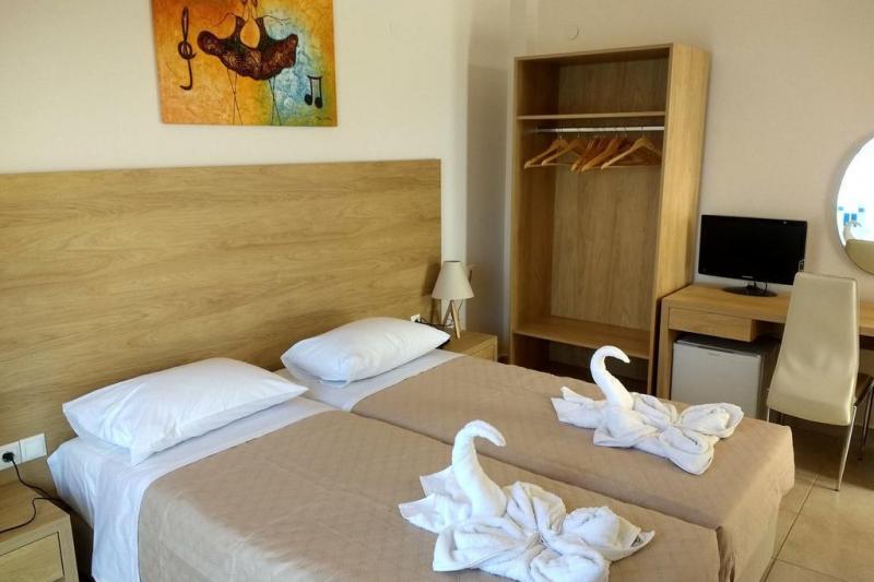 Rodosz Rhodes utazás International Hotel