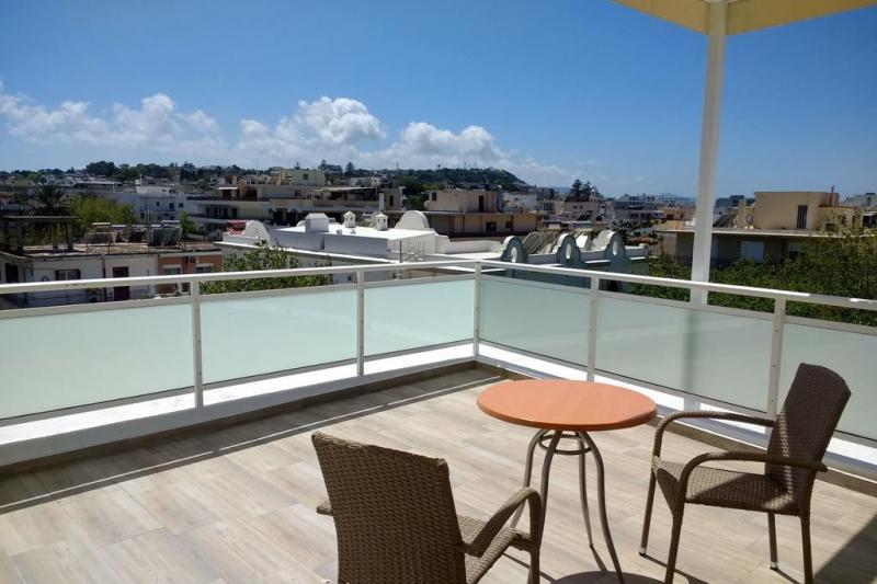 Rodosz Rhodes utazás International Hotel