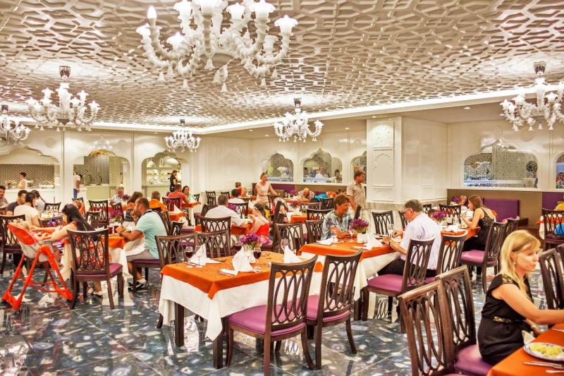 Side utazás Royal Taj Mahal Hotel