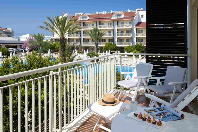 Side utazás Barut B Suites