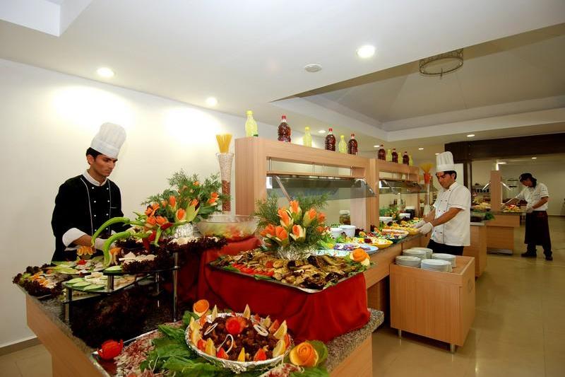 Side utazás Maya World Golf