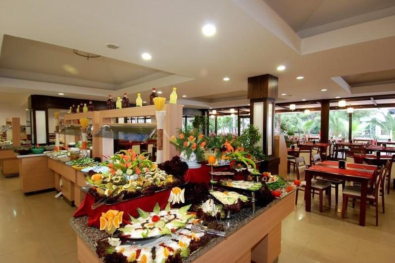 Side utazás Maya World Golf