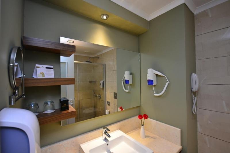 Side utazás Side Crown Serenity